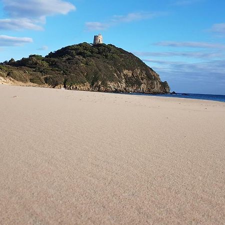 Villa Sul Mare A Chia Domus De Maria Exteriör bild