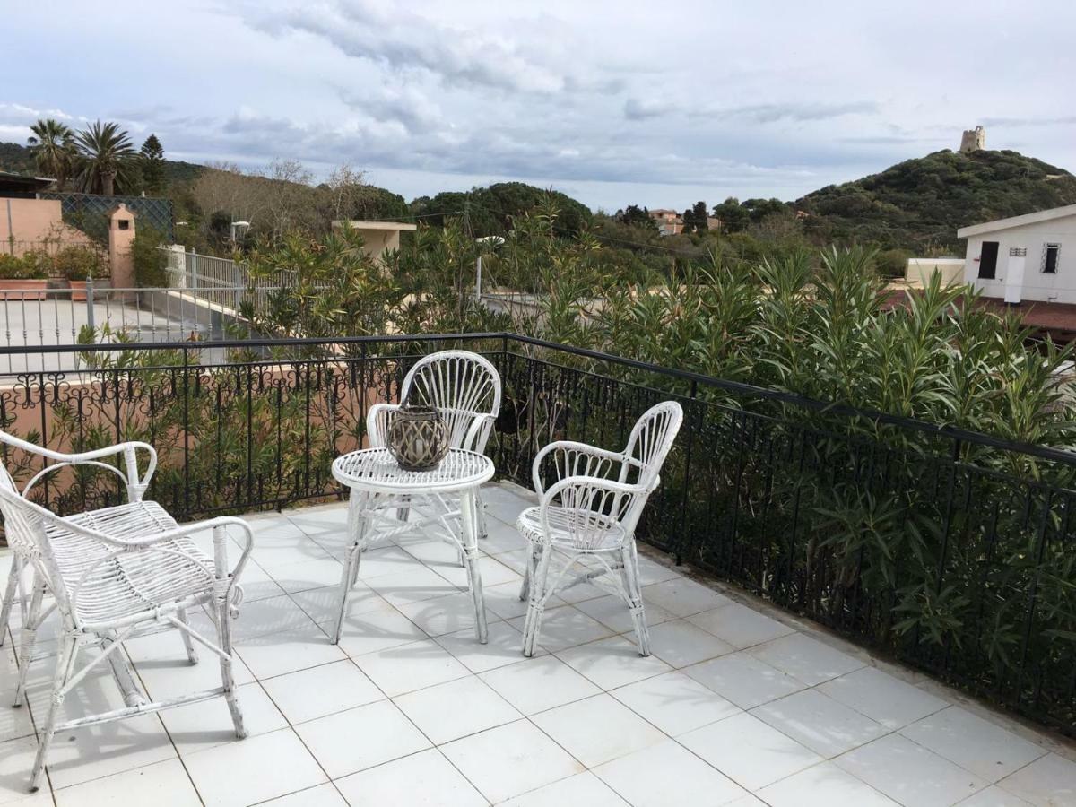 Villa Sul Mare A Chia Domus De Maria Exteriör bild